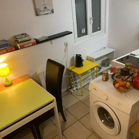 Apartment Studio Independant Avec Grande Terrasse Aulnay-sous-Bois
